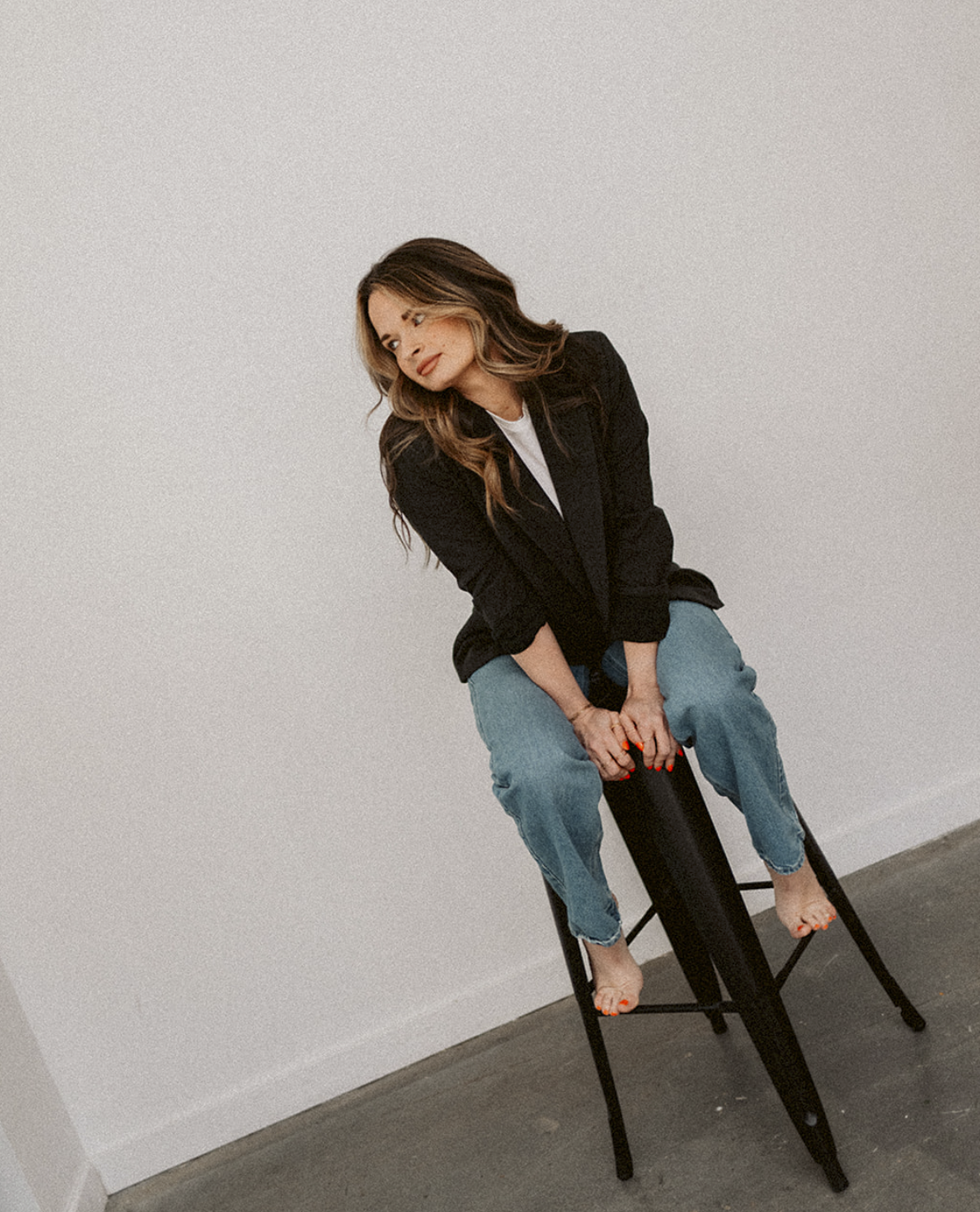 Caitlin Thomas, founder of Beyond Boss, shares the power of building in public and how it grew her membership by 159 percent in 90 days.